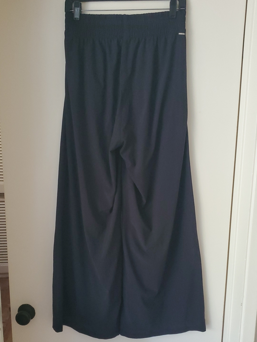 Vuori Villa Wide Leg Pants - Picture 3 of 5